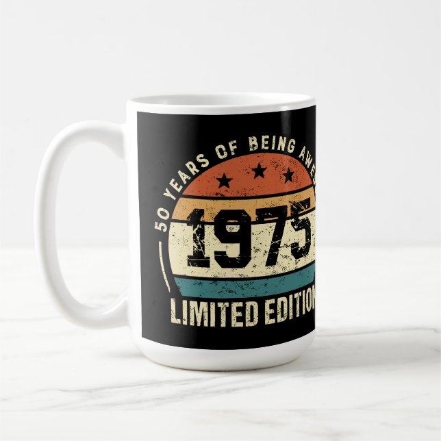 Taza De Café Aniversario de cumpleaños número 50 Retro 1975 (Izquierda)