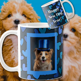 Taza De Café Año Nuevo Perro Feliz Azul