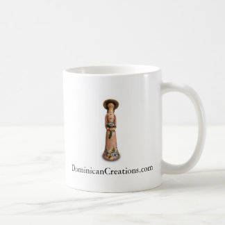 Taza de café anónima de la muñeca