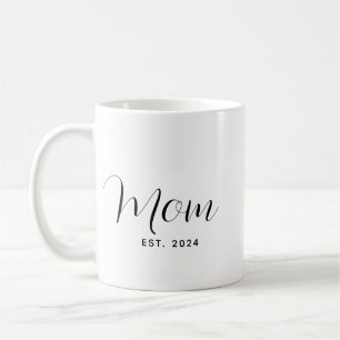 Taza De Café Anuncio de bebé minimalista moderno con letra de m