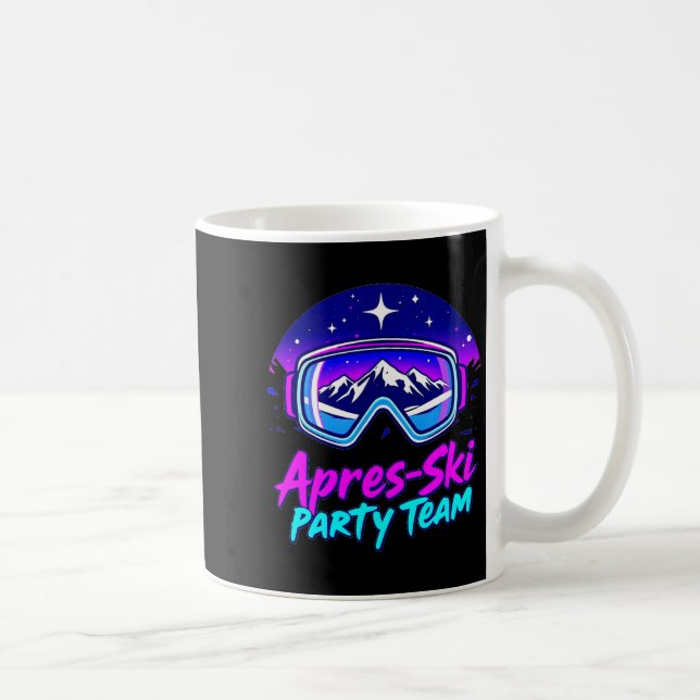 Taza De Café Apres ski party vibes – snowy mountain nightlife A (Derecha)