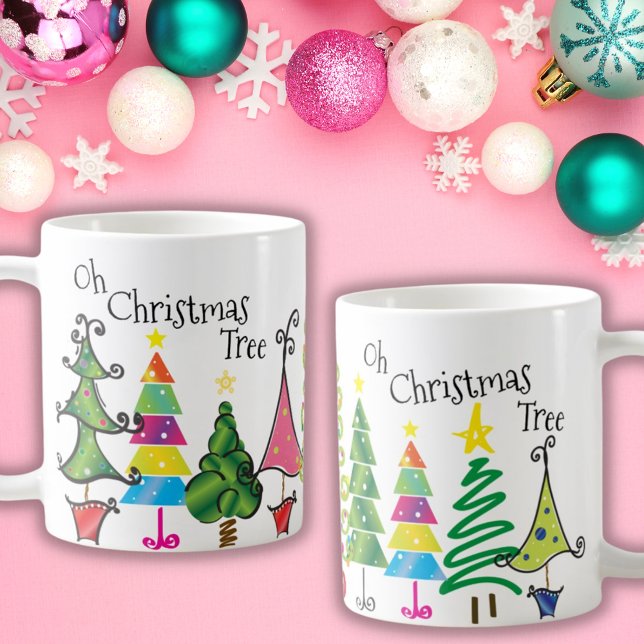 Taza De Café Árboles de Navidad extravagantes con escritura azu (Subido por el creador)