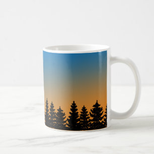 Taza De Café Árboles de pino y cielo atardecer   Bosque de Pino