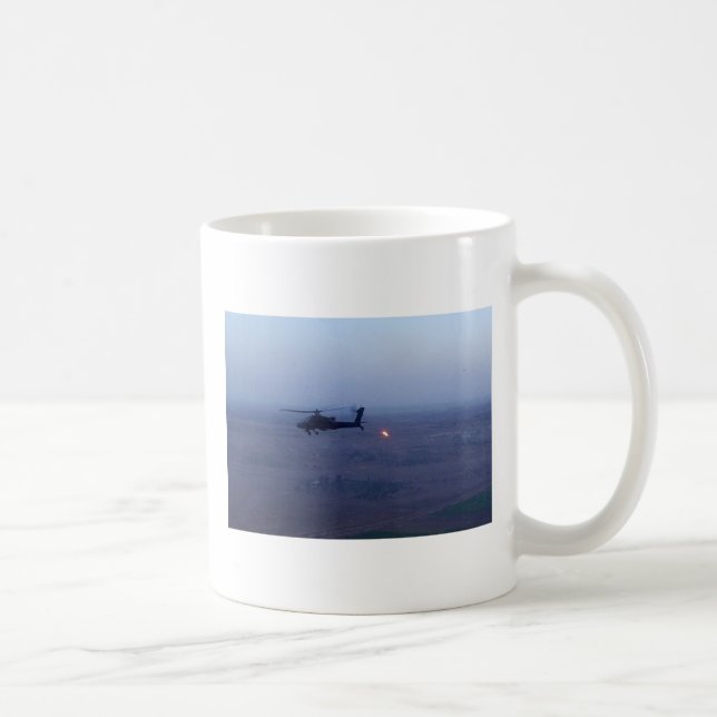 Taza De Café Arco de AH-64DApache (Derecha)