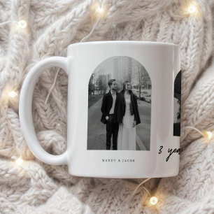 Taza De Café Arco de fotos de pareja minimalista 3er aniversari