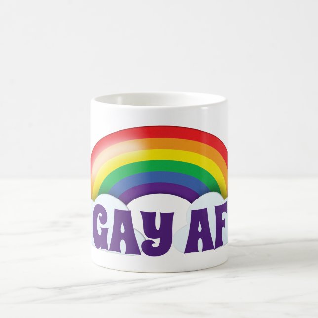 Taza De Café Arcoiris y nubes 'Gay AF' (Centro)