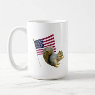 Taza De Café Ardilla con bandera estadounidense Mug