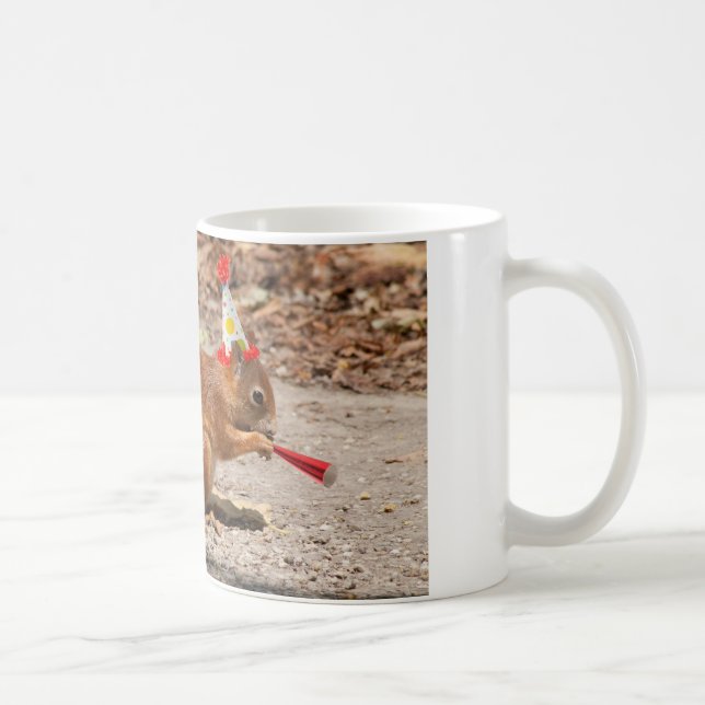 Taza De Café ardilla de cumpleaños feliz (Derecha)