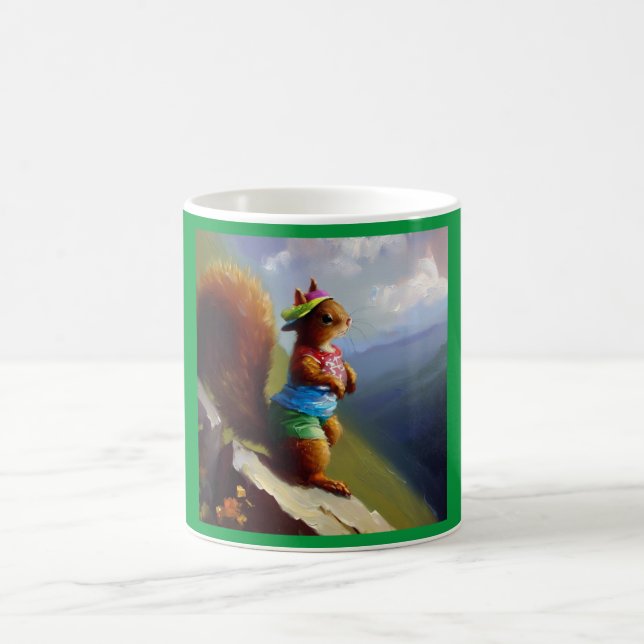Taza De Café Ardilla en una montaña (Centro)
