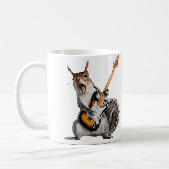 Taza De Café Ardilla tocando la guitarra (Izquierda)