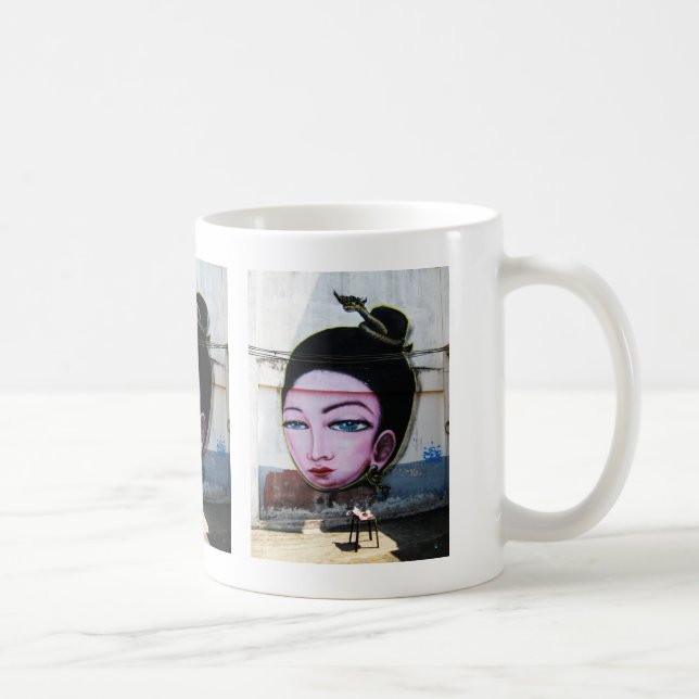Taza De Café Arte callejero de Lady Lao Graffiti (Derecha)