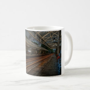 Taza De Café Arte Neon Vintage de la Estación de Ferrocarril de