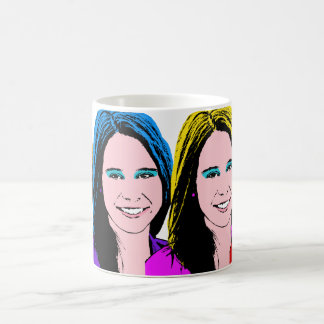 Taza De Café Arte pop femenino por la petición