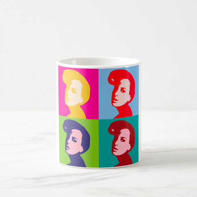 Taza De Café Arte pop femenino retro (Subido por el creador)
