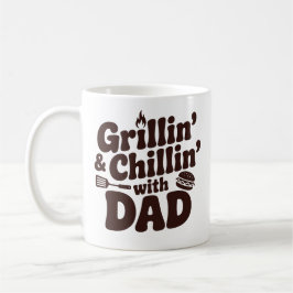 Taza De Café Asando y relajándose con papá