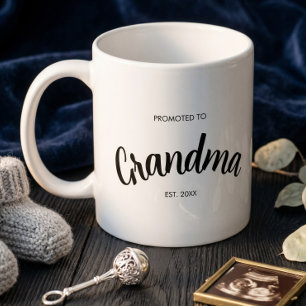 Taza De Café Ascendida a Abuela Establecido Año Personalizado B