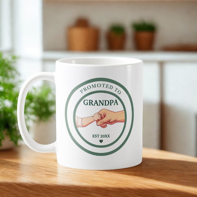Taza De Café Ascendido a Abuelo Est. 20XX  (Subido por el creador)