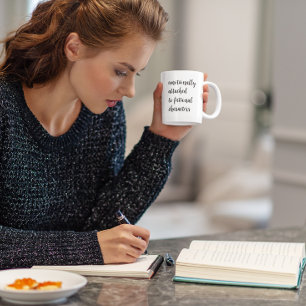 Taza De Café Asociado Emocionalmente A Los Caracteres Ficticios