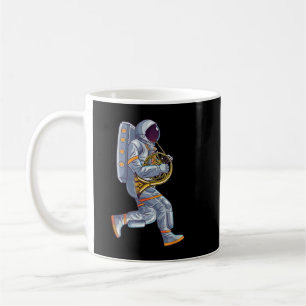 Taza De Café Astronauta toca el instrumento musical Cuerno Fran