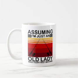 Taza De Café Asumiendo que soy una vieja dama era tu primer pez
