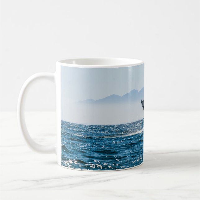 Taza De Café Ataque marino de la cola de ballena: Agua Dramátic (Izquierda)