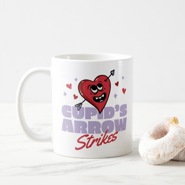 TAZA DE CAFÉ ATAQUES DE FLECHA DE CUPID (Con donut)