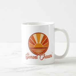 Taza De Café Atardecer Persiguiendo Vibra Retro