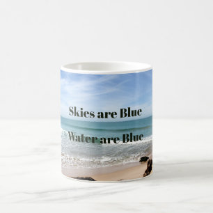 Taza De Café Atractivo Y Hermoso Amantes De La Playa
