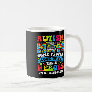 Taza De Café Autismo Mamá Criando Héroe Groovy Pelo Desordenado