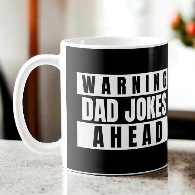 Taza De Café Aviso a los Chistes de papá (Warning Dad Jokes Ahead Coffee Mug from Ricaso. A funny mug for fathers day or any day. Witty dad)