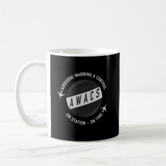 Taza De Café AWACS en la estación el tiempo