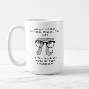 Taza De Café Ayudando a estudiantes a conectar puntos en Matemá