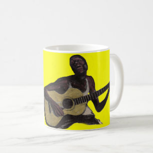 Taza De Café azul cantando el blues