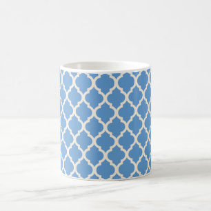 Taza De Café Azul Claro y Cuatro Hojas Blanco Desvaído