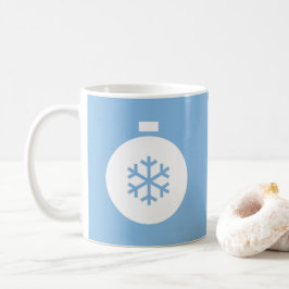 Taza de café azul de bola de Navidad
