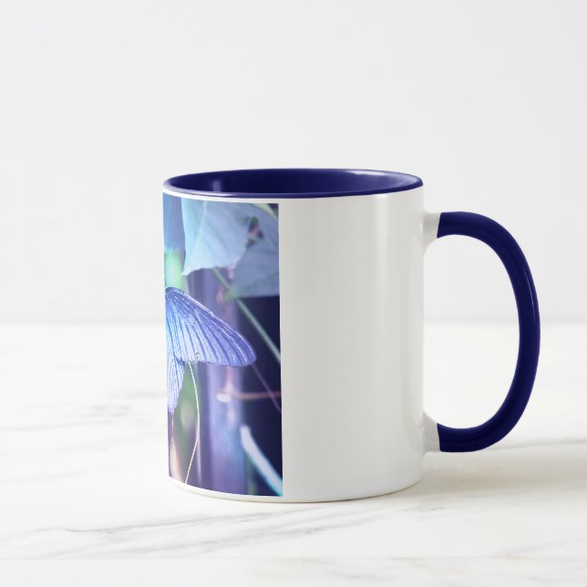 Taza de café azul de la mariposa (Derecha)