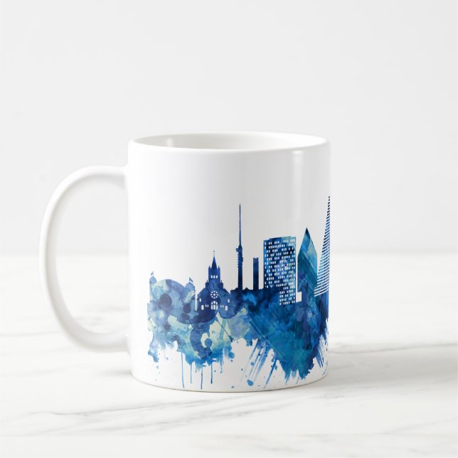 Taza De Café Azul Skyline de Basilea Suiza (Izquierda)