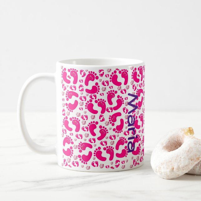 Taza De Café Baby Pies Rosados Chica Mug (Con donut)