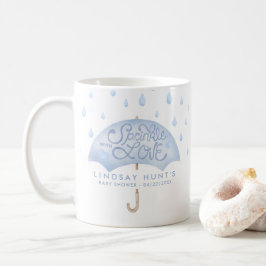 Taza De Café Baby Shower con el paraguas azul salpicado