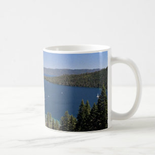 Taza De Café Bahía esmeralda, el lago Tahoe, California, los