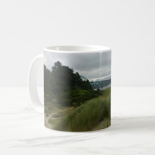 Taza De Café Bahía Yaquina, Newport, Oregón (Anverso izquierdo)