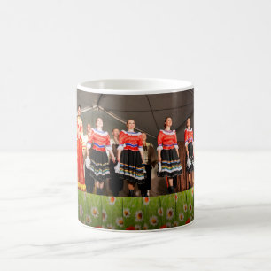 Taza De Café bailarines y cantantes cosacos