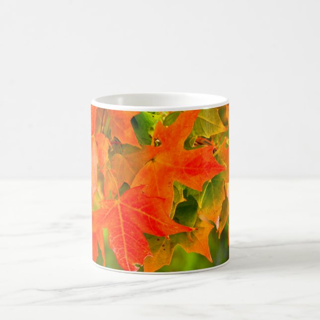 Taza De Café Baile de hojas de arce (Centro)