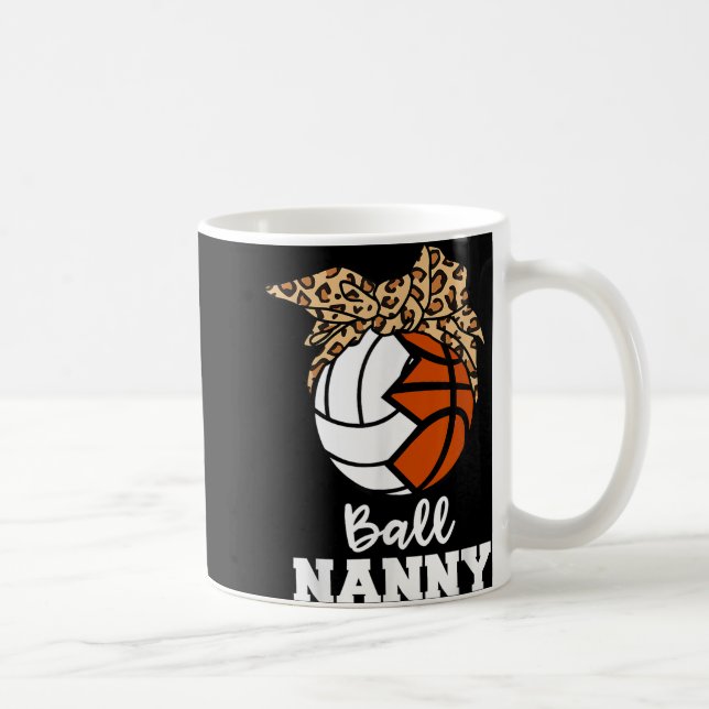 Taza De Café Ball Nanny Funny Volleyball Baloncesto Nanny (Derecha)