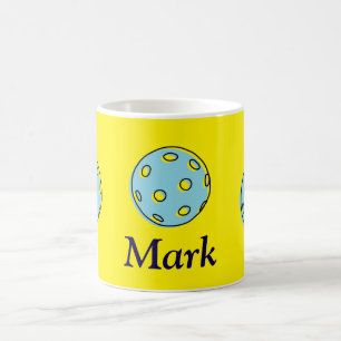 Taza De Café Baloncesto con nombre en amarillo