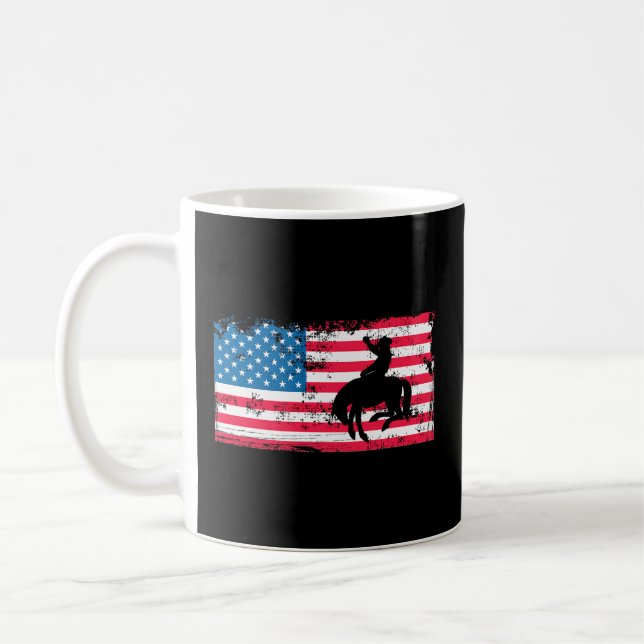 Taza De Café Bandera Americana Rodeo Caballo de Bronc Montando  (Izquierda)