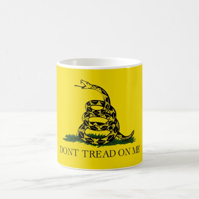 Taza De Café Bandera de Gadsen (Centro)