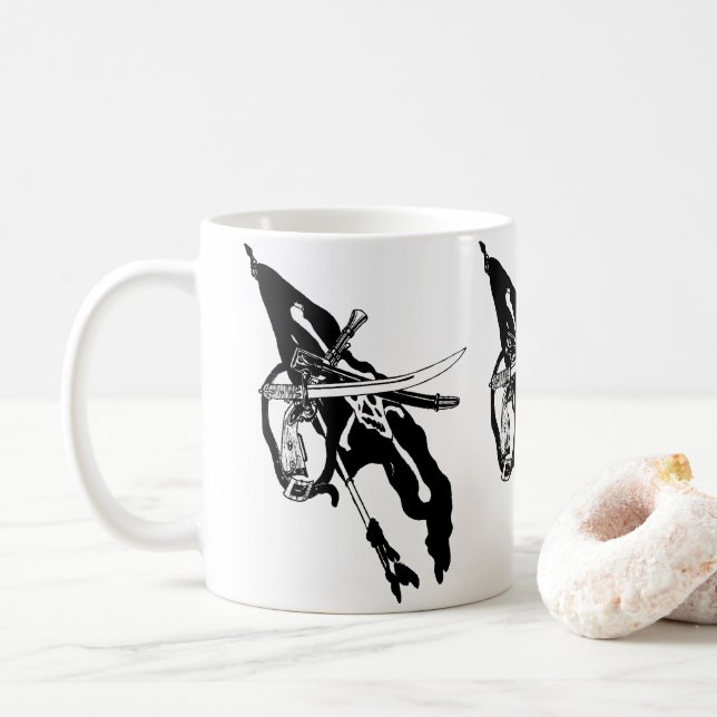 Taza De Café Bandera de piratas antigua, Jolly Roger calavera y (Con donut)