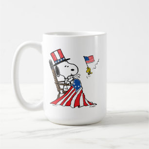 Taza De Café Bandera de Snoopy Sgire el 4 de julio