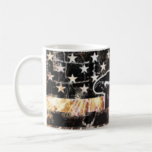 Taza De Café Bandera de soldadura estalla y llama